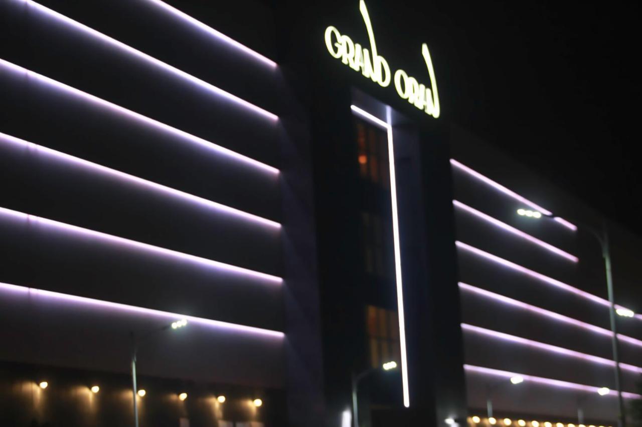 AZ Hotels Grand Oran Es Senia Exterior foto